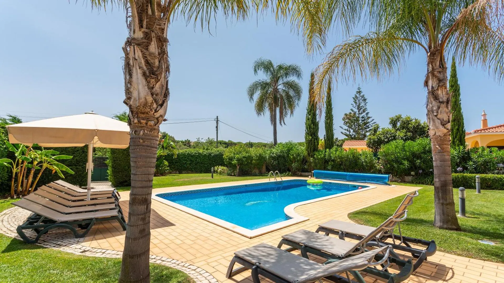 Fonte Santa Villa Quarteira
