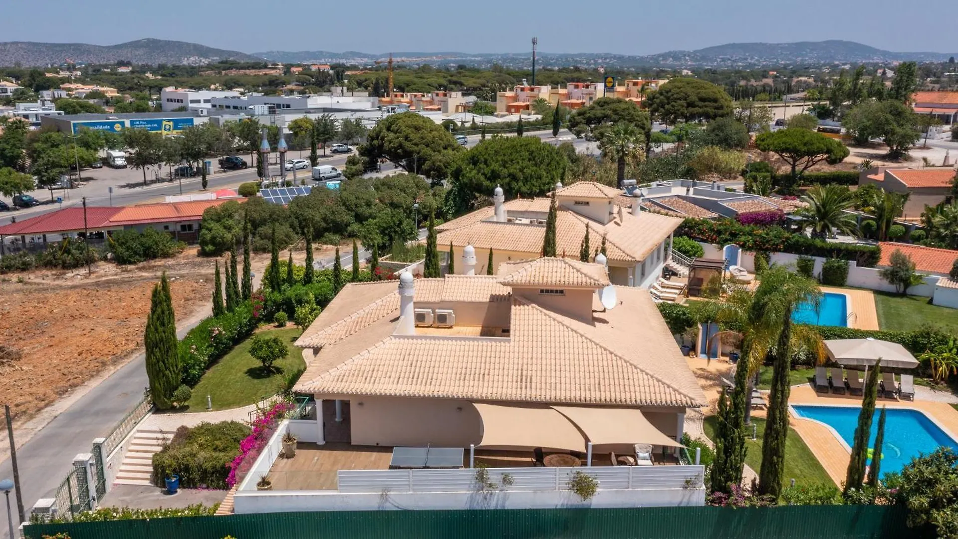 Fonte Santa Villa Quarteira