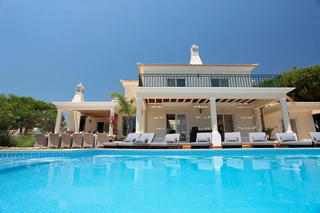 Fonte Santa Villa Quarteira