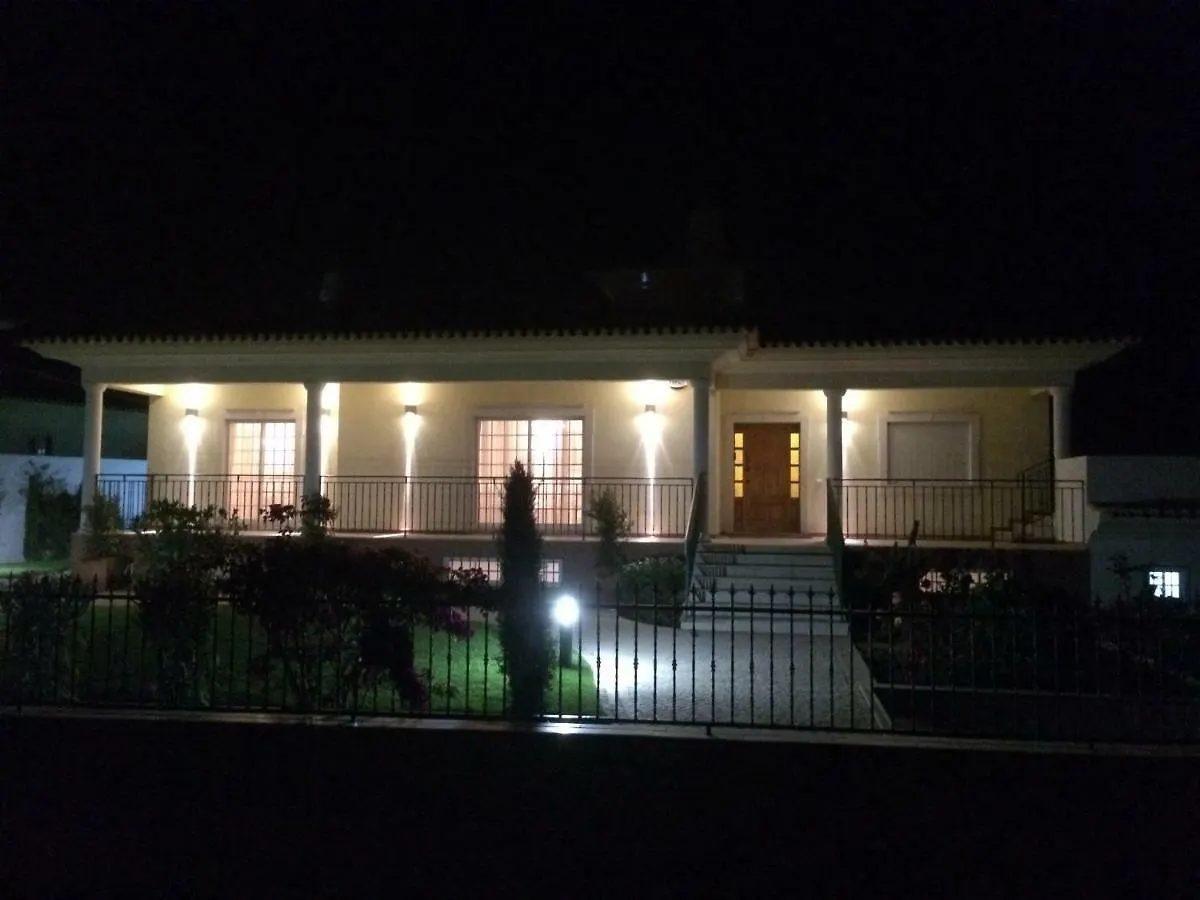 Fonte Santa Villa Quarteira 0*,